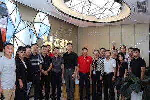 欢迎宜春市团委书记、商会及青企等一行领导莅临中国科技股份集团人力集团指导